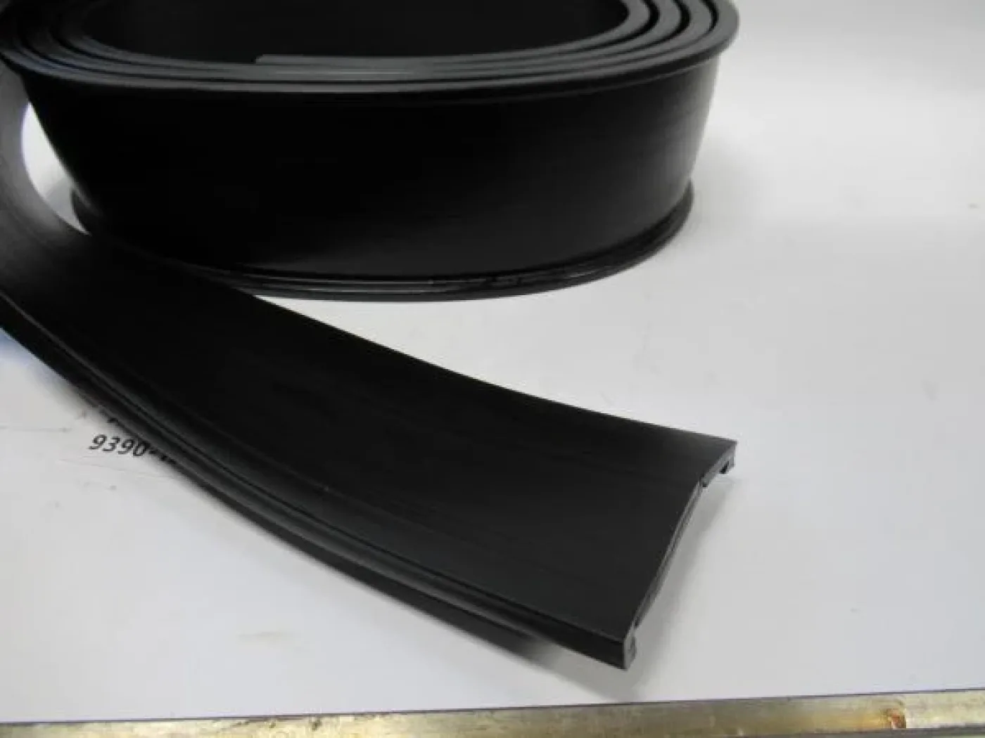 Rubber ophangsteun benzinetank - 3