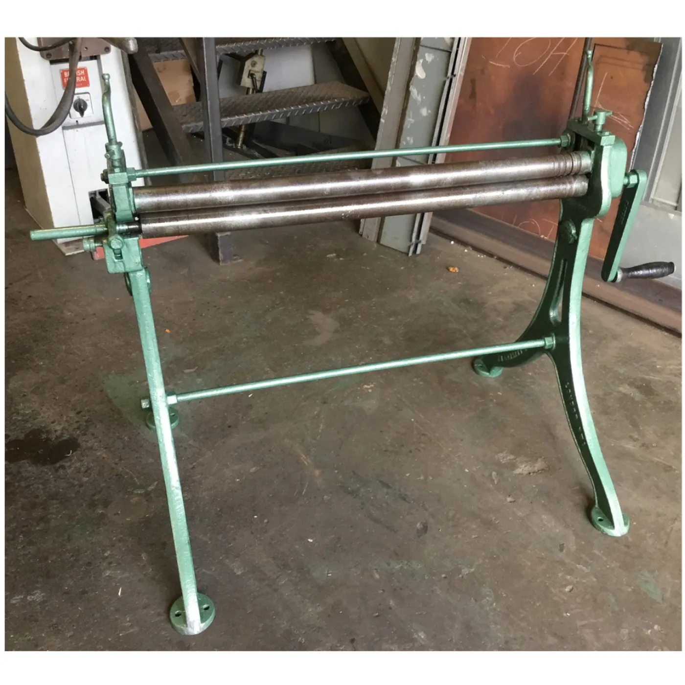 EDWARDS Cast Hand Bending Rolls 37" x 2" - WNS - W. Neal Services Ltd - 1