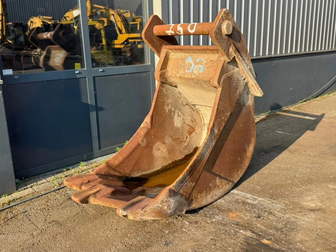 HH4-850 dieplepel - 1