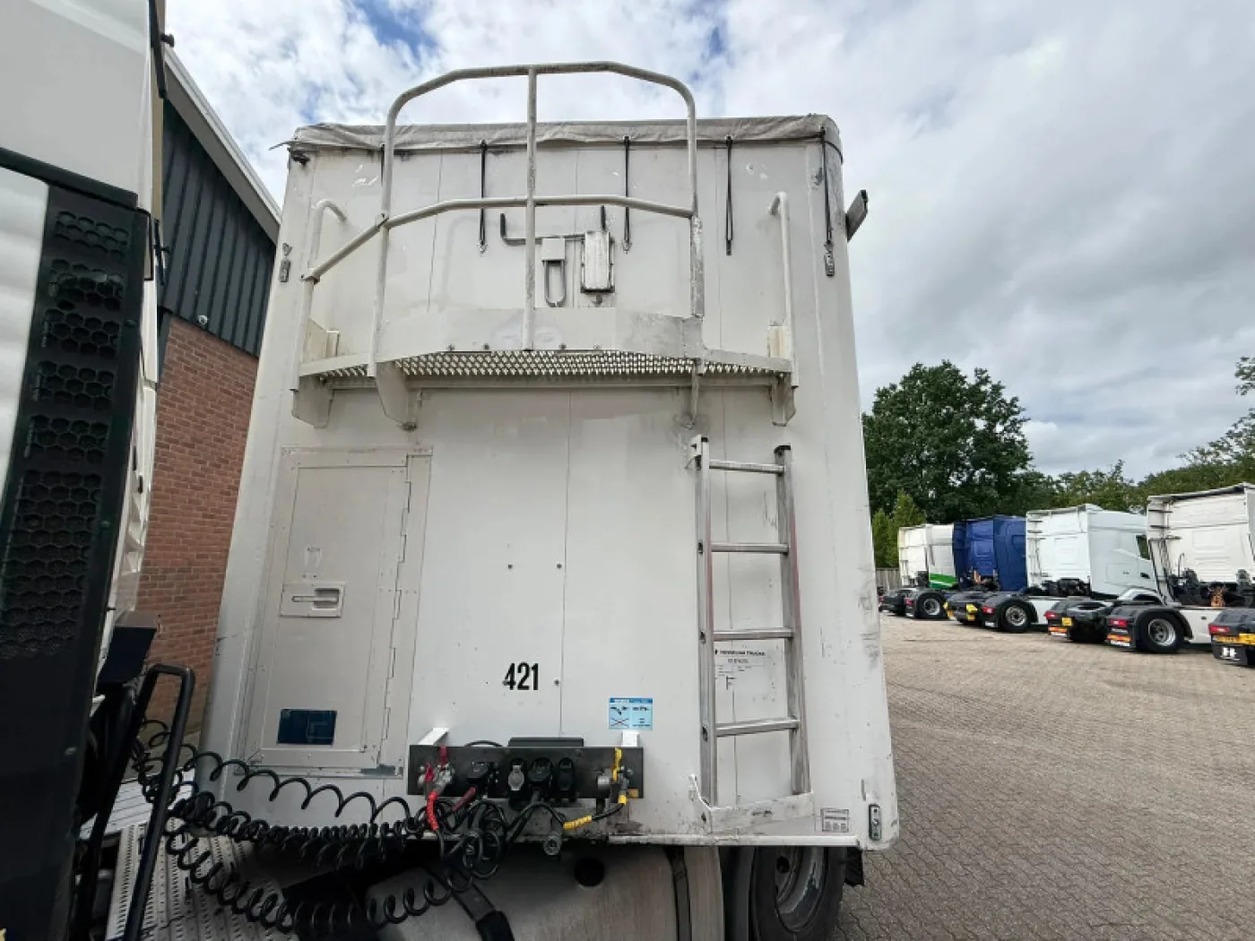 Knapen Trailers K200 90 m³ 10 mm Cargo Floor SAF Disc Brakes - 5