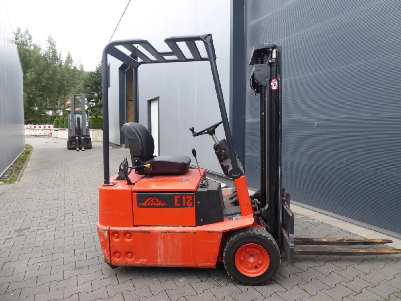 Linde E12 - 8