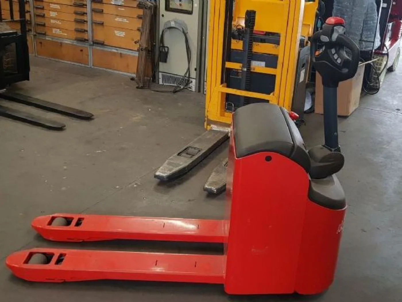 Manitou EP 18s - 2