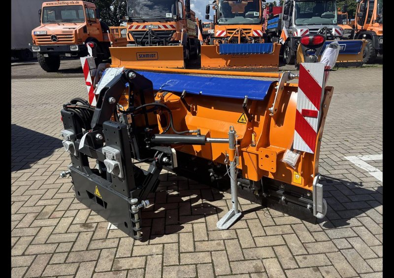 Aebi Schmidt CP2 Schneepflug