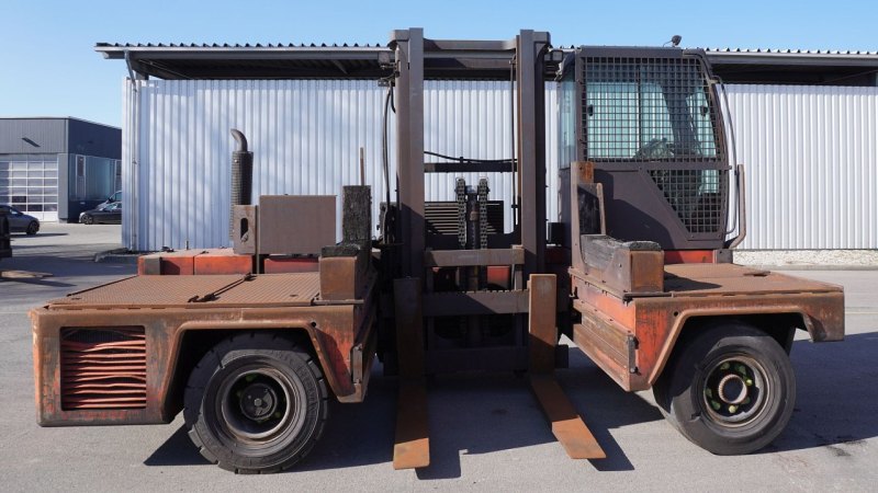 Seitenstapler Battioni-Pagani SLD80 (2015)
