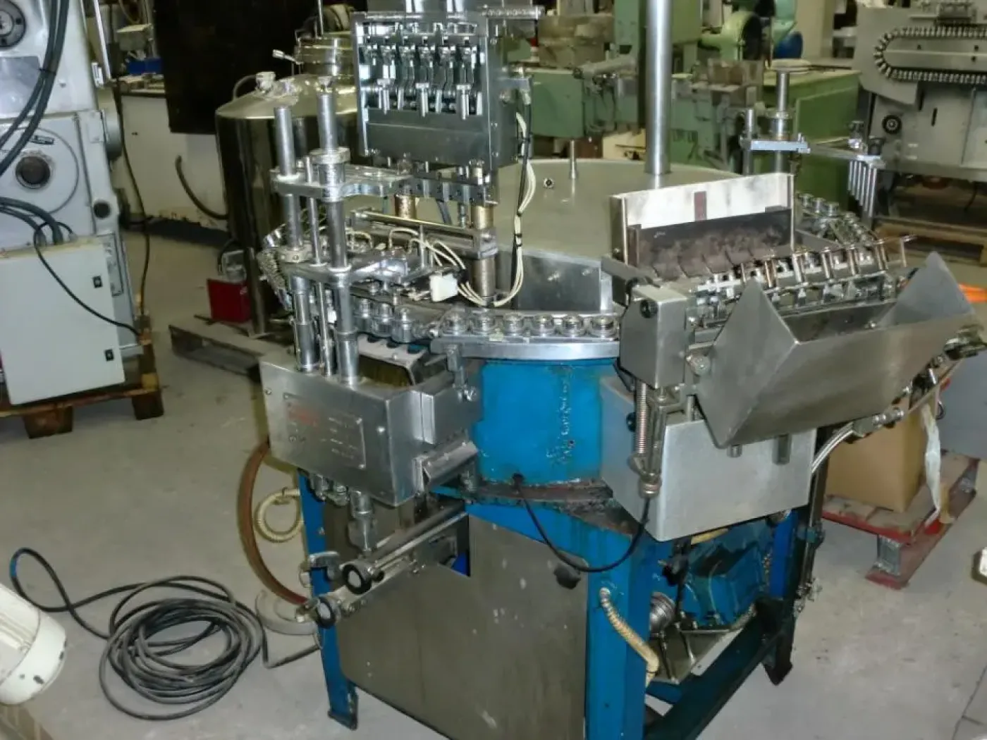 USED MARZOCCHI L4 AMPOULE FILLING AND CLOSING MACHINE - 2