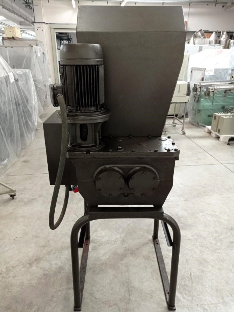 TRITURATORE INDUSTRIALE – SANT’ANDREA – MOD. G405