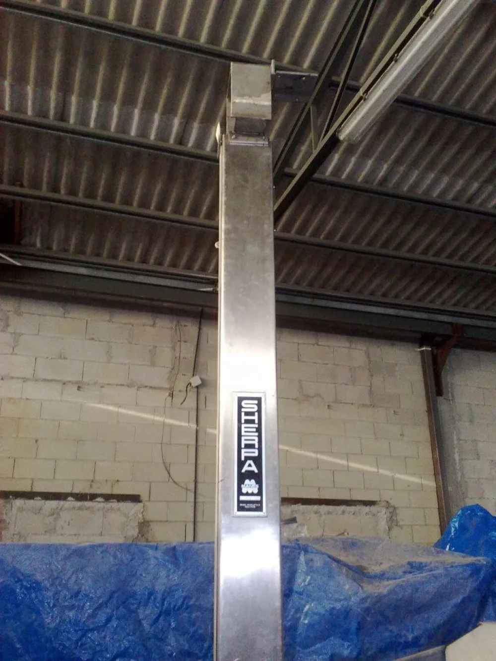 ELEVATORE RIBALTAFUSTI IN ACCIAIO INOX – MANES – Mod. SHERPA CL 338/90