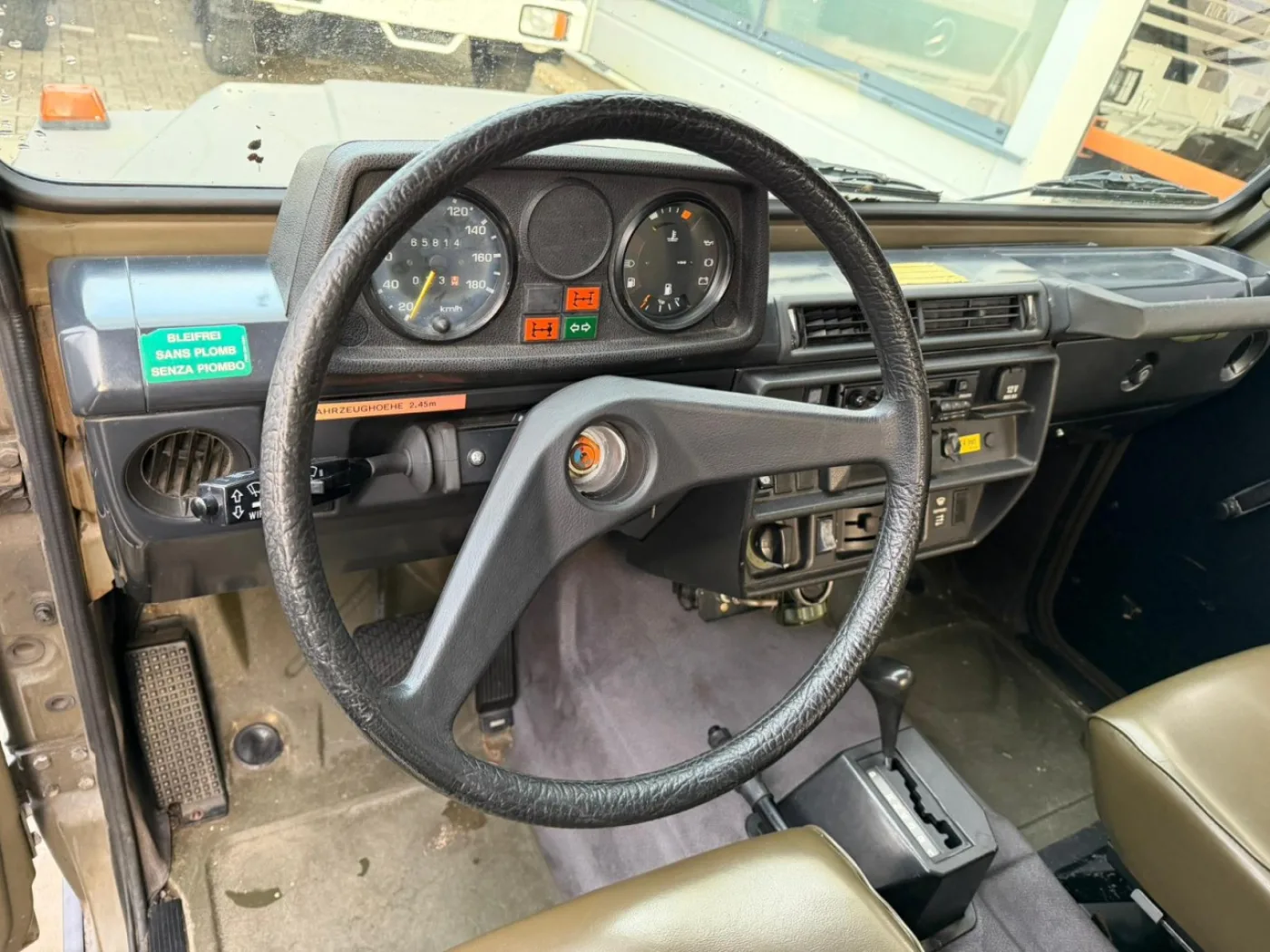 Mercedes-Benz G-230 - 7