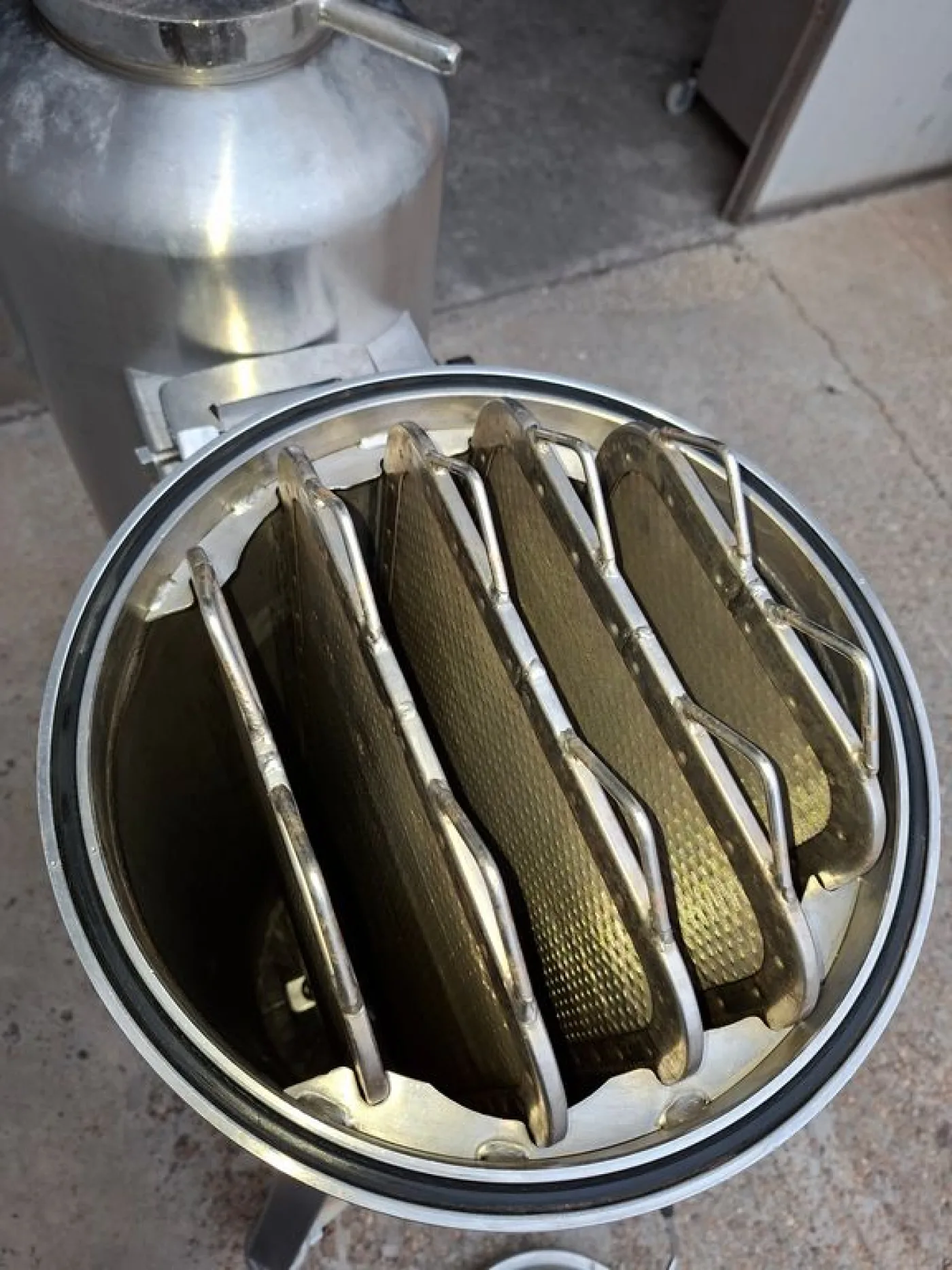 KIESELGUR FILTER VELO IN STAINLESS STEEL, 2 MQ FILTERING SURFACE, VERTICAL SHEETS, SECOND HAND MACHINE - 2