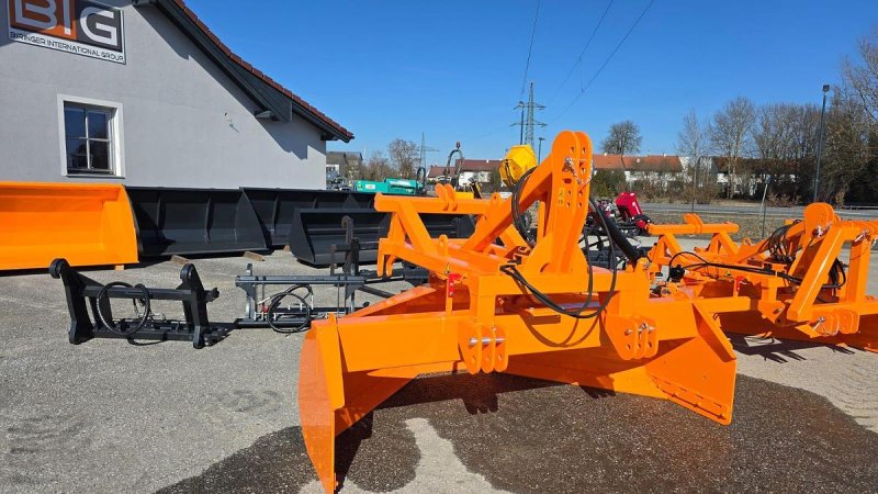 MS Grader 250 BULL K
