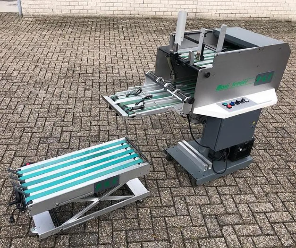 PGF Maxi Feeder