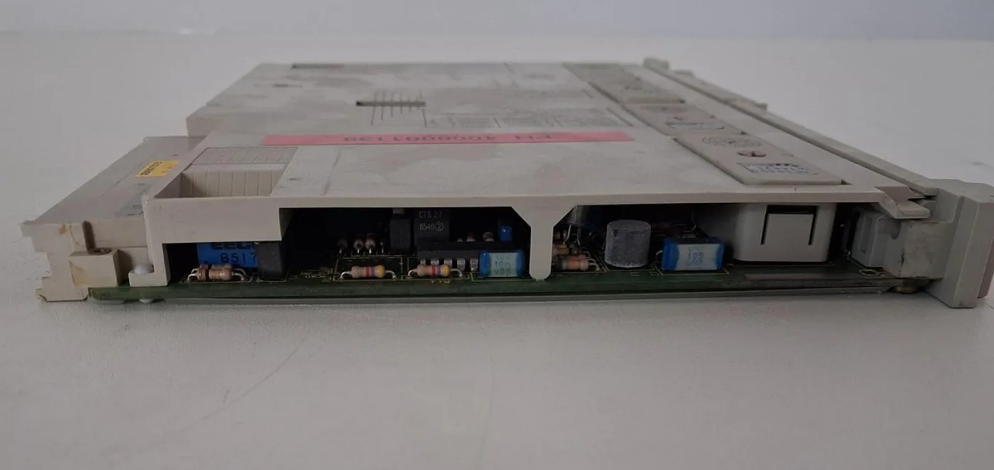 Siemens SIMATIC S5 6ES5498-1AA71 Analog-Eingabemodul - 5