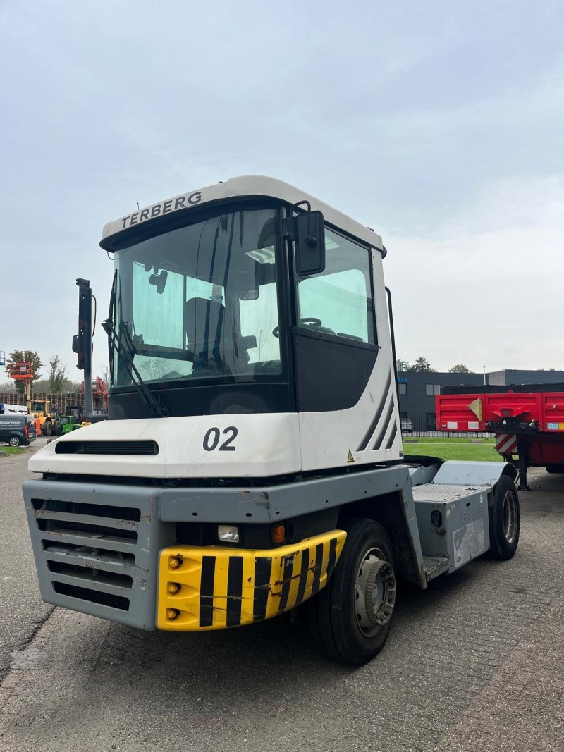 Terberg TT223
