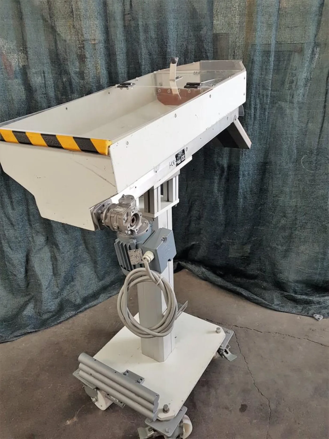ALIMENTATORE TAPPI – ADV – MOD. 164 - 2