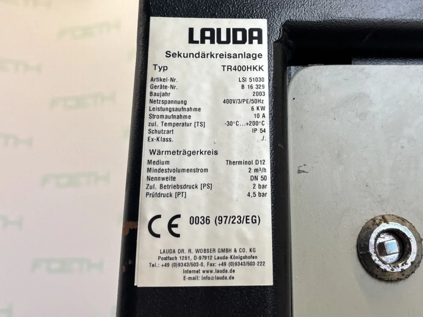 Lauda TR400HKK - Temperature control unit - 2
