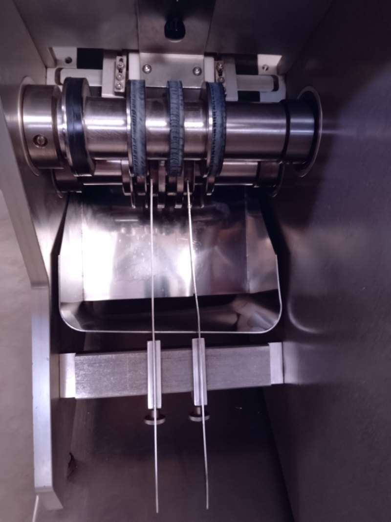 DEBLISTERATRICE DA BANCO – ICS AUTOMAZIONE – MOD. DBR C45