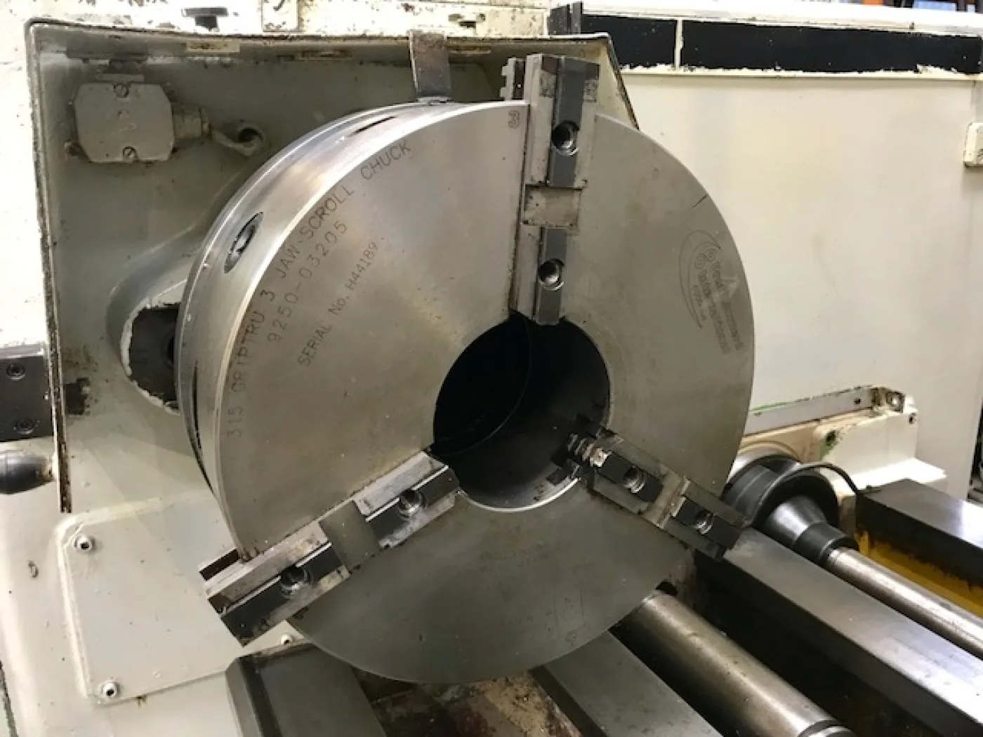 Horizontal Gear Hobbing Machine – HECKERT ZFWVG 250/2000 - 3