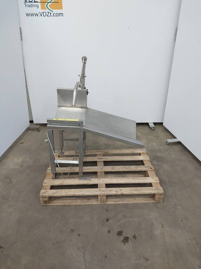 Slaughtering table for sheep | Halal Use