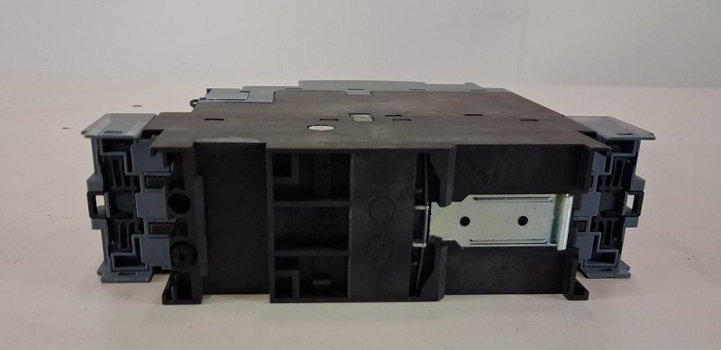 Siemens Sirius Schaltgerät – ein Motorschutzschalter mit integriertem Leistungsschalte 3RA6011-1BB42