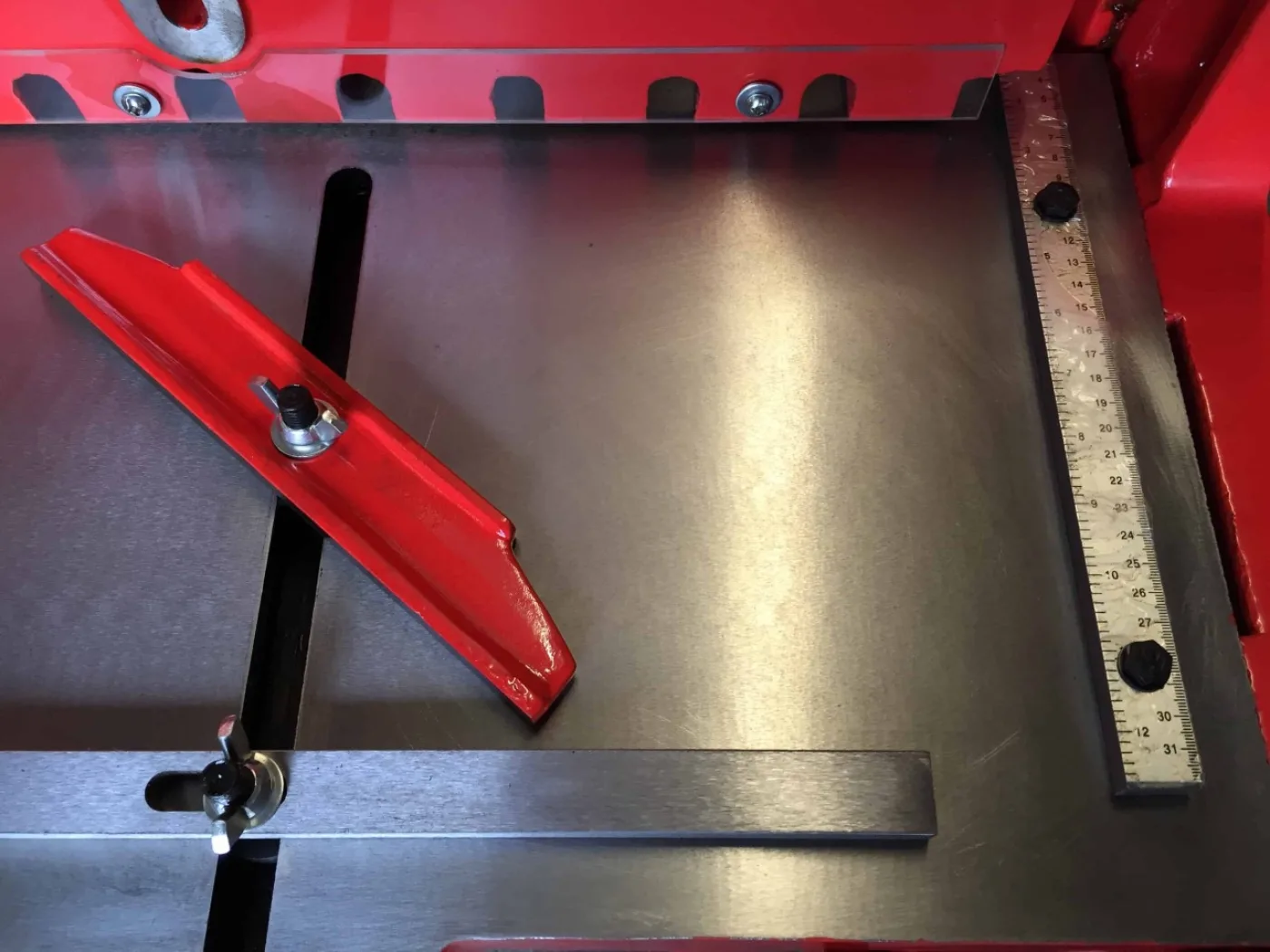 WNS Cast Treadle Guillotine 1320mm x 1.5mm Capacity - WNS - W. Neal Services Ltd - 7