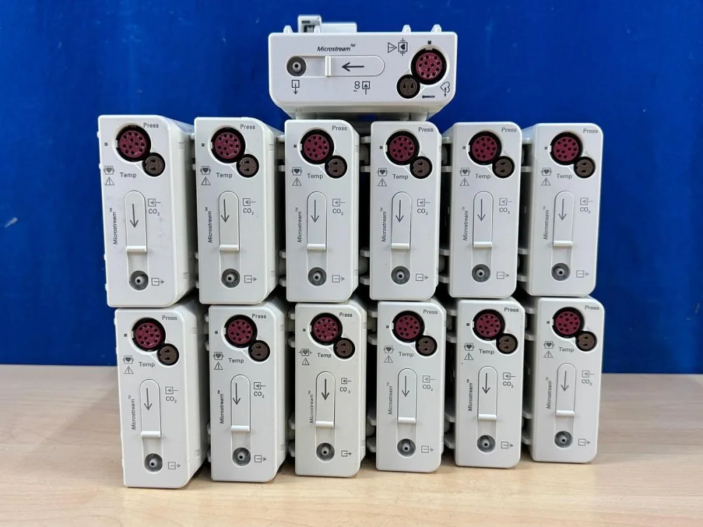 Philips Patient CO2 Module Model: M3015A REF: 862393 YOM: 2018 -13 pieces.