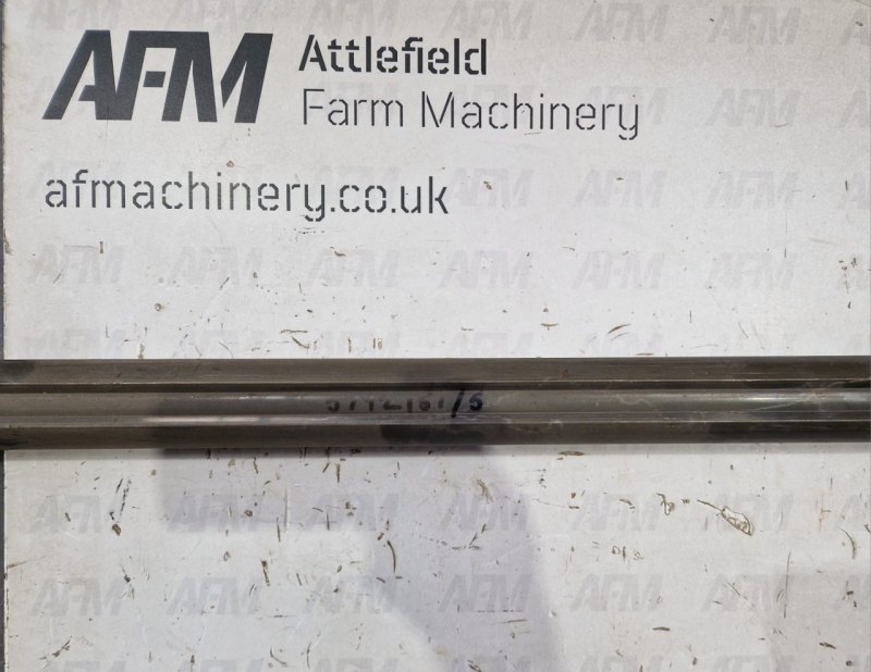Spearhead Multicut 460 Outer profile tube, N/S wing shaft and Input 5792146/5