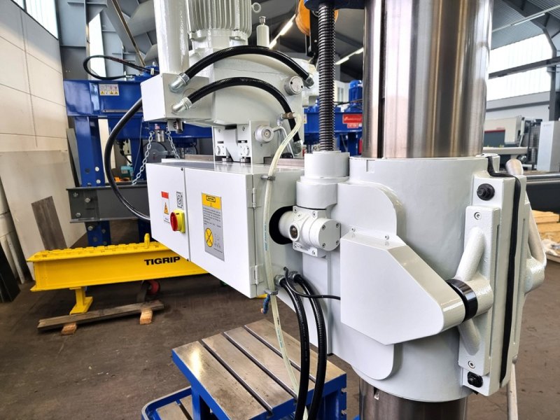 Radialbohrmaschine TPR-1100