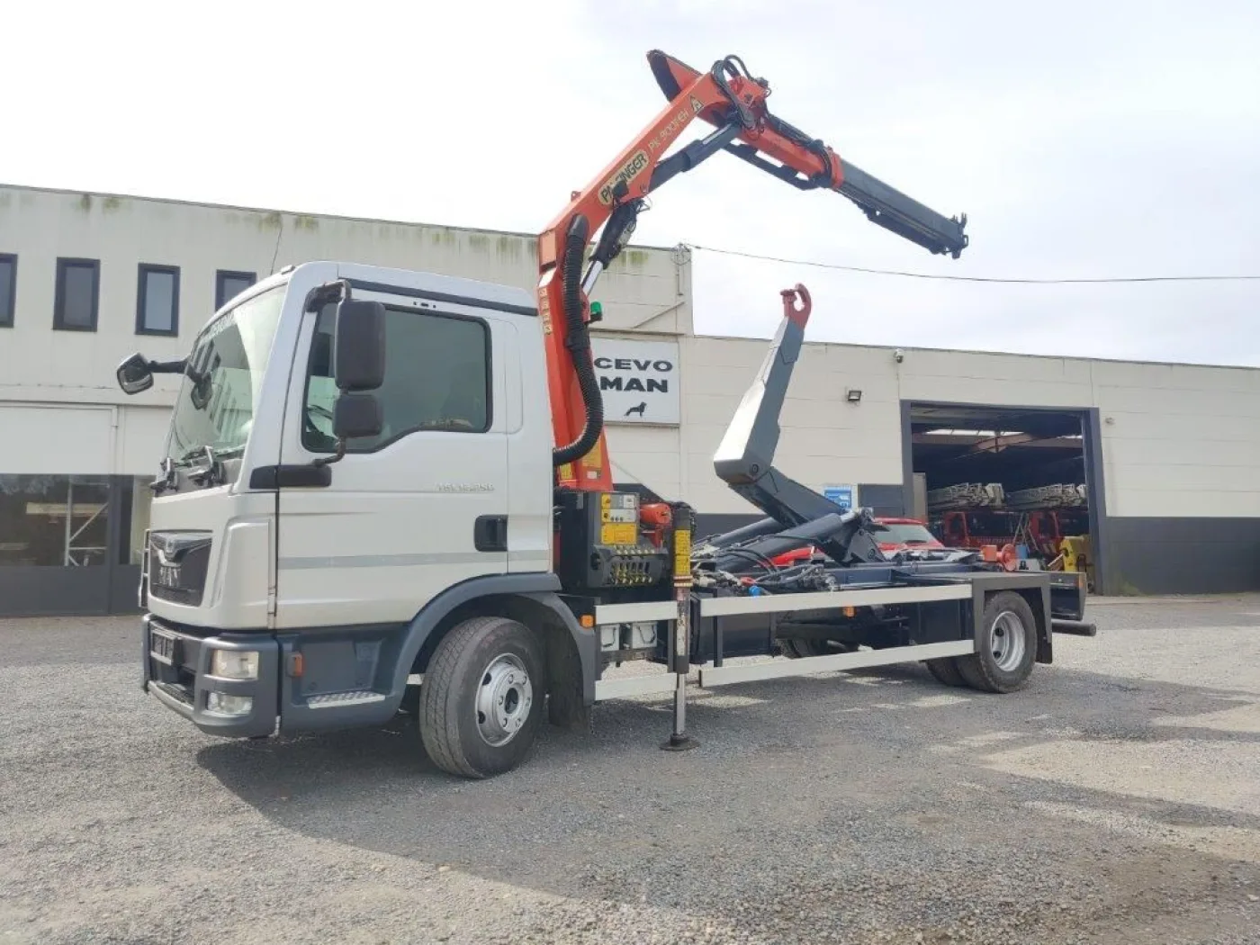 MAN TGL 12.250 Euro6 - 1