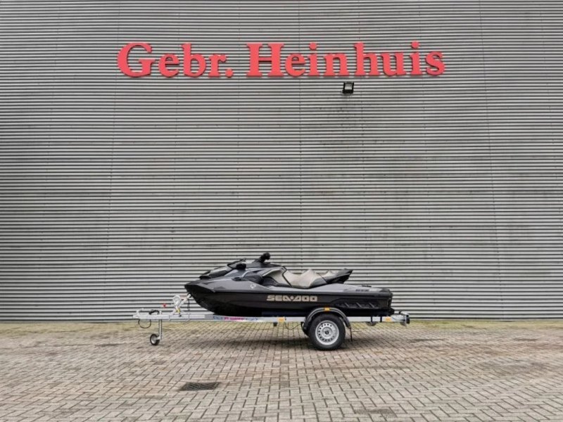 Sea doo GTX LTD 300 Limited New and Unused!