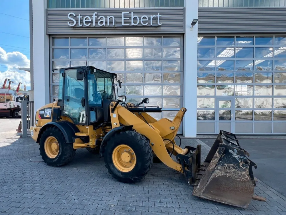 Cat 908M / 1.554h / Gabel / Schaufel