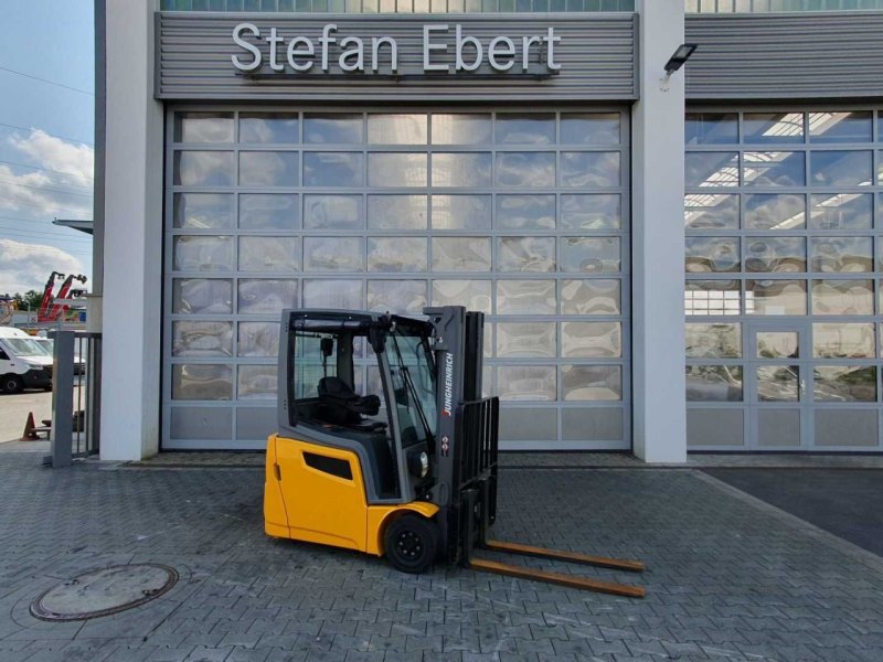Jungheinrich EFG 215 / Triplex: 4.25m! / SS / nur 3.488h!