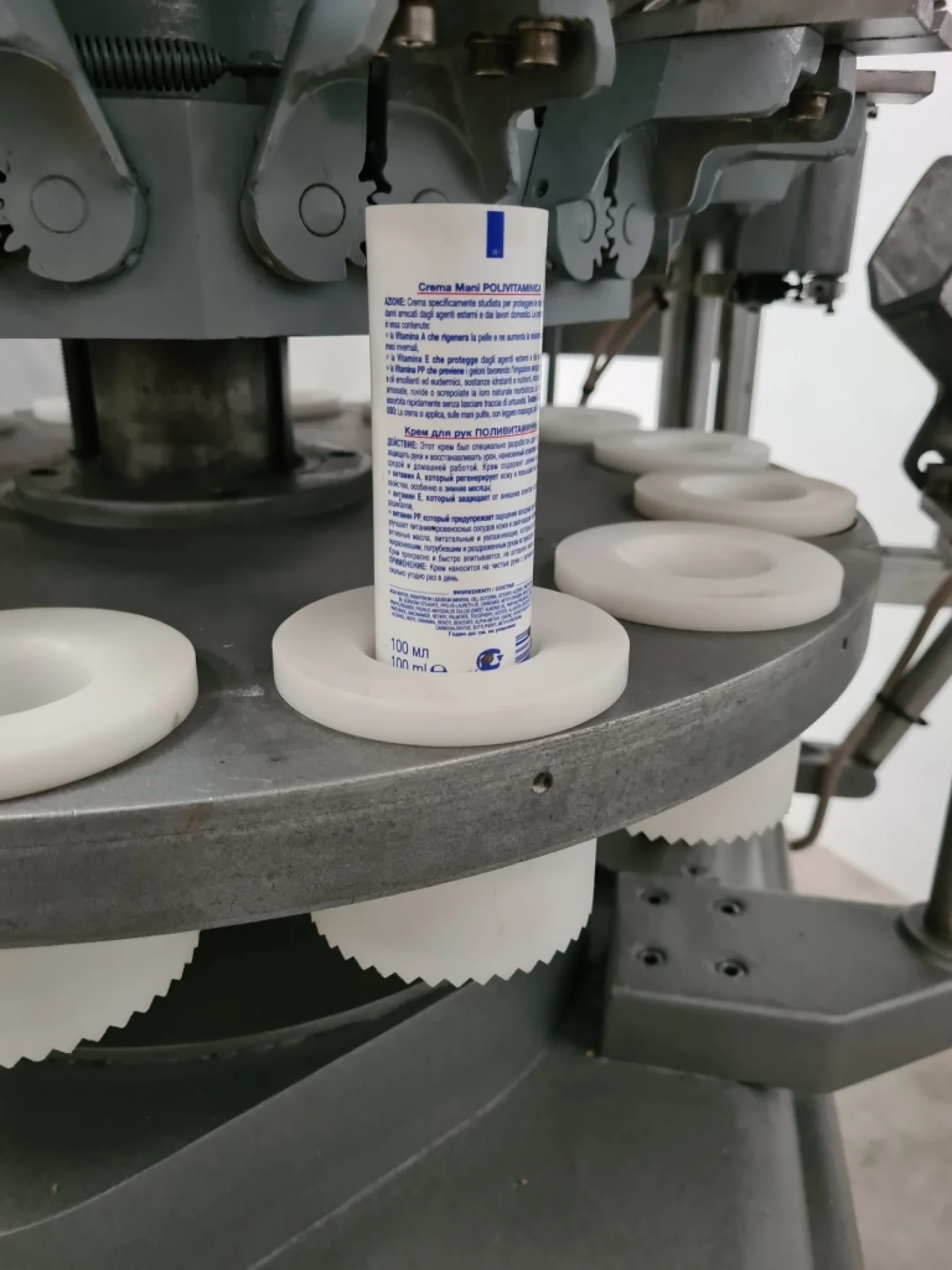 INTUBETTATRICE PER TUBETTI IN PLASTICA – TONAZZI – MOD. GA30S - 8