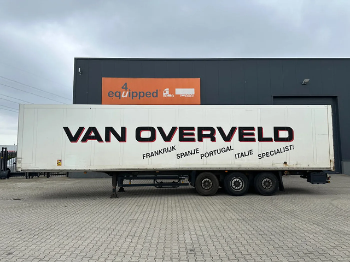 Schmitz Cargobull SKO24 / SAF DISC / 2x LIFTAXLE / GALVANIZED / NL-TRAILER - 2