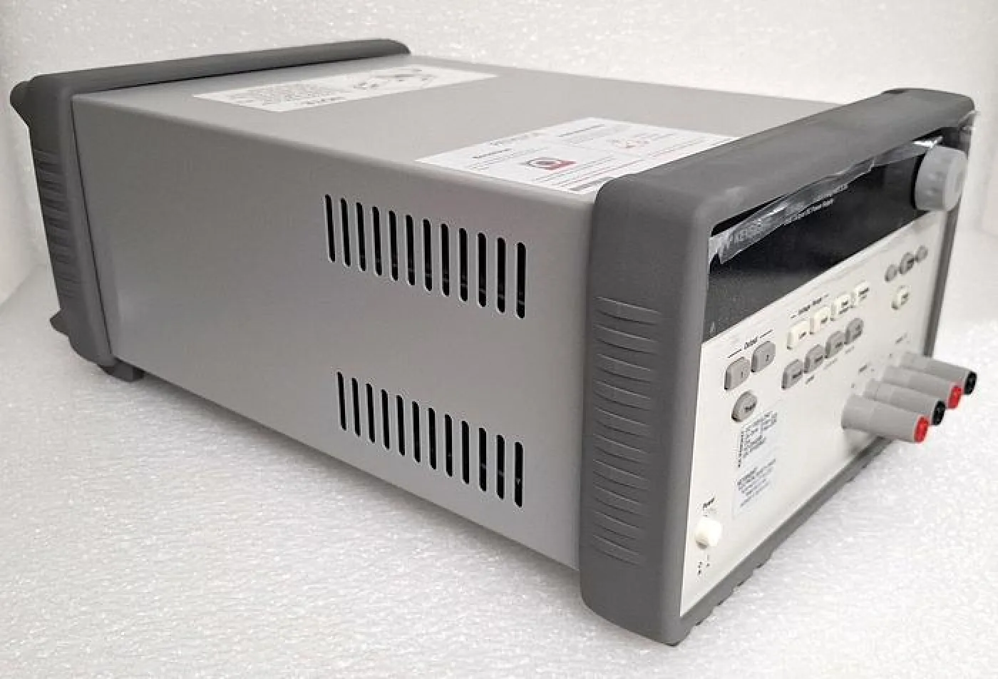 Keysight / Agilent E3649A Programmable Bench Power Supply - 7