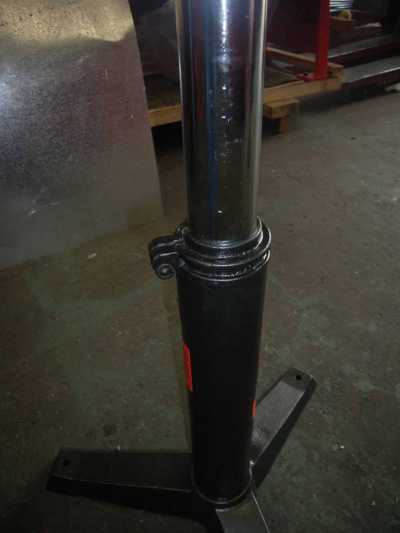 WNS Roller Stand 450mm - WNS - W. Neal Services Ltd - 6