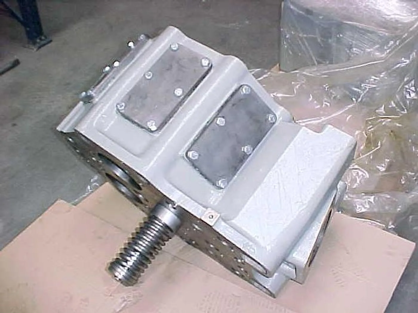 CYLINDER HEADS MWM TBD 501-6 / TBD 501-8 - 5