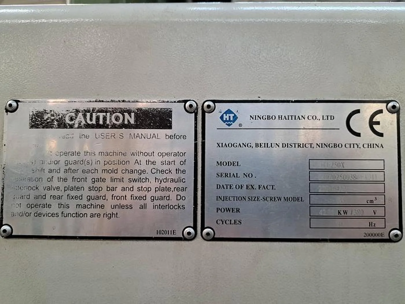 Máquina de injeção de 250 ton HAITIAN HTF250X com robot WITTMAN - 3