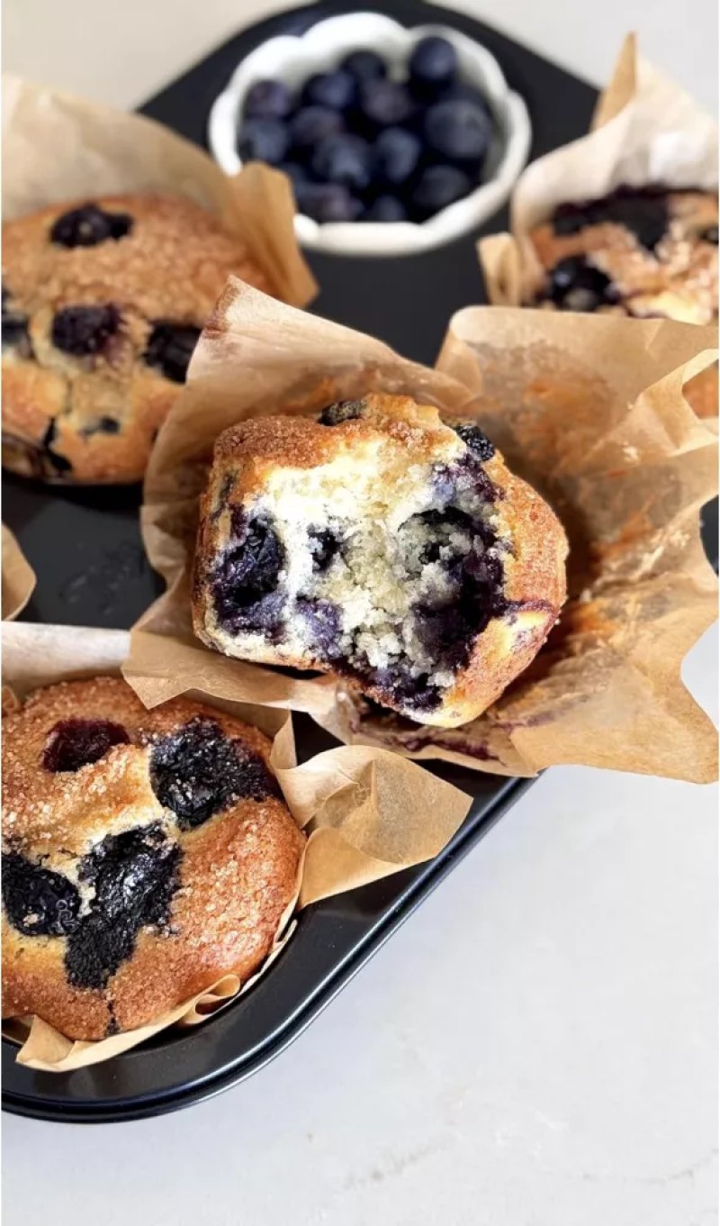 Tala Performance Eclipse Non-Stick 6 Cup jumbo muffin tin - islandcatering
