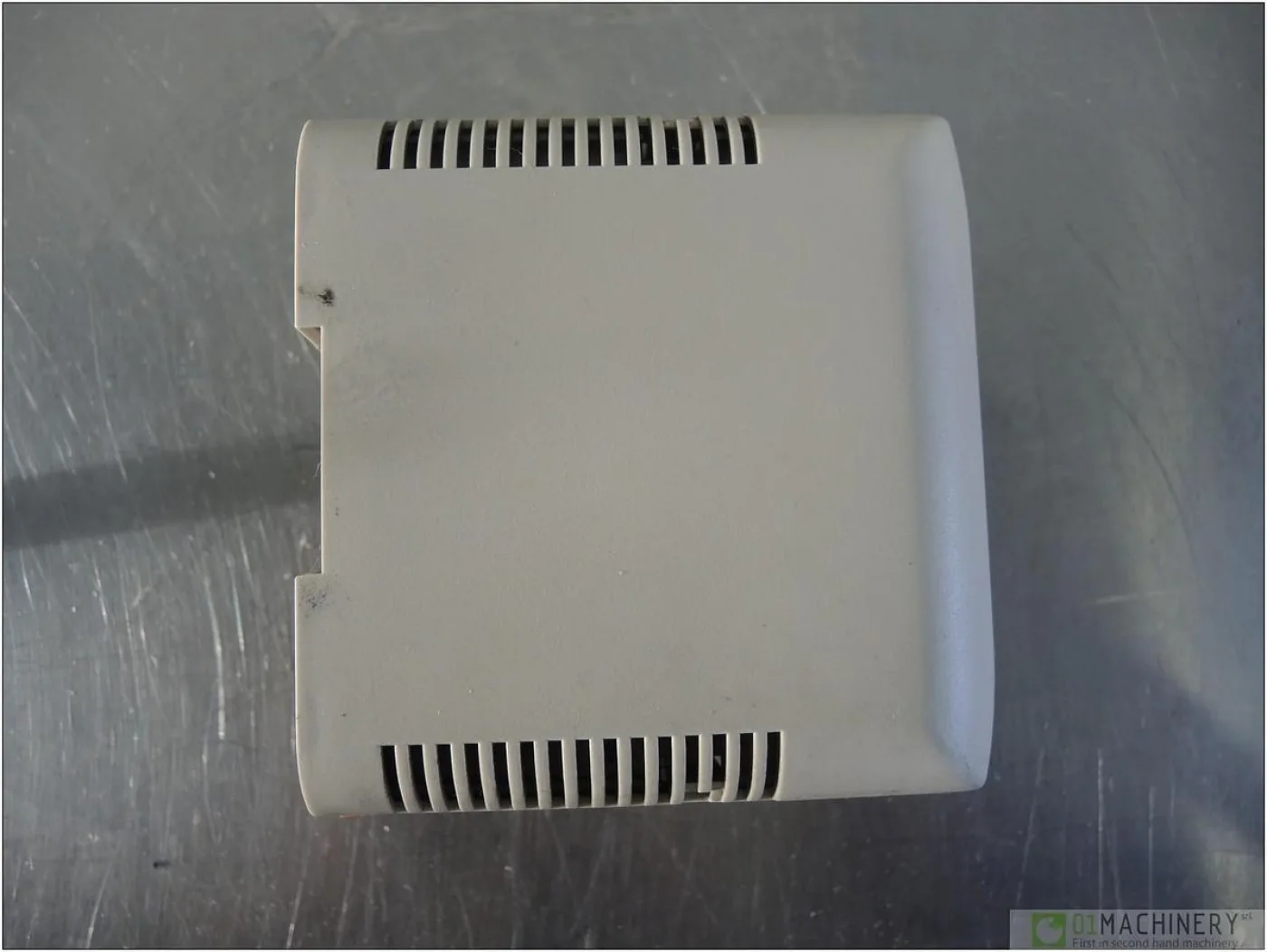 1998 OMRON CQM1-PA203 AI1572 - 5