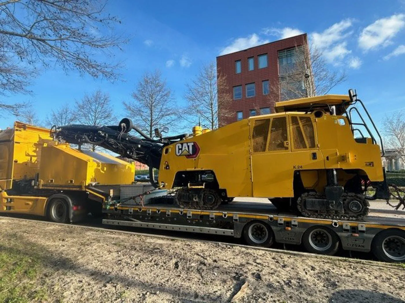 Wirtgen W 220 i Cold Planer - 8