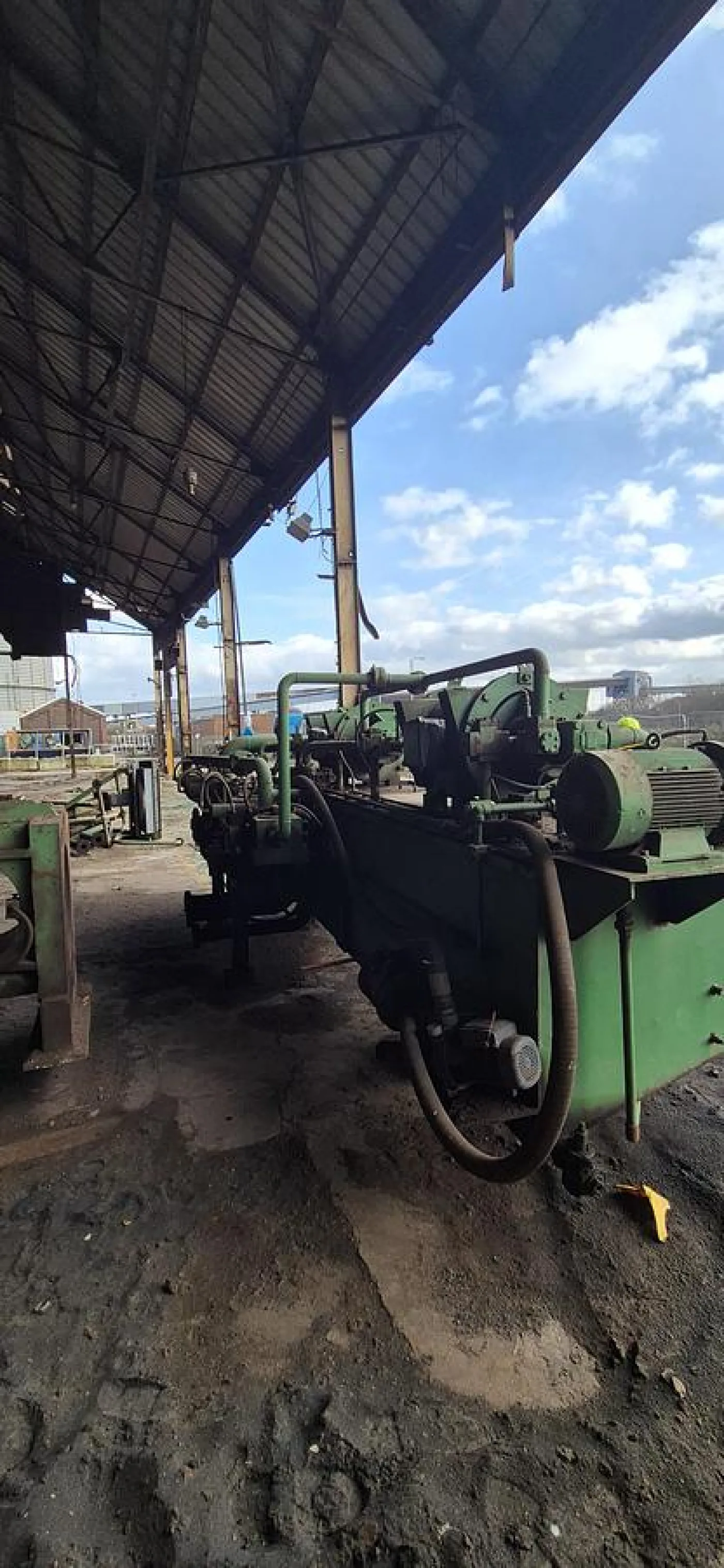 Harris TGS 215 3-RAM Metal Baler - 7