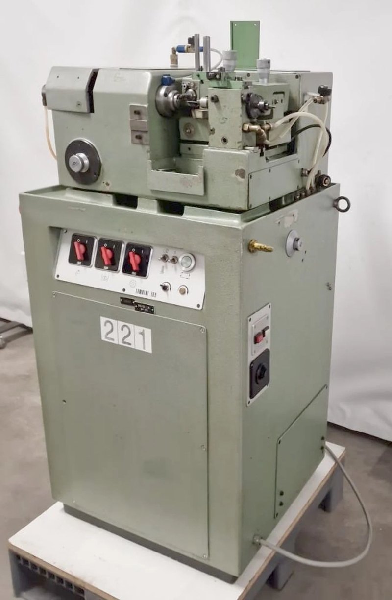 022749 - LAMBERT 109