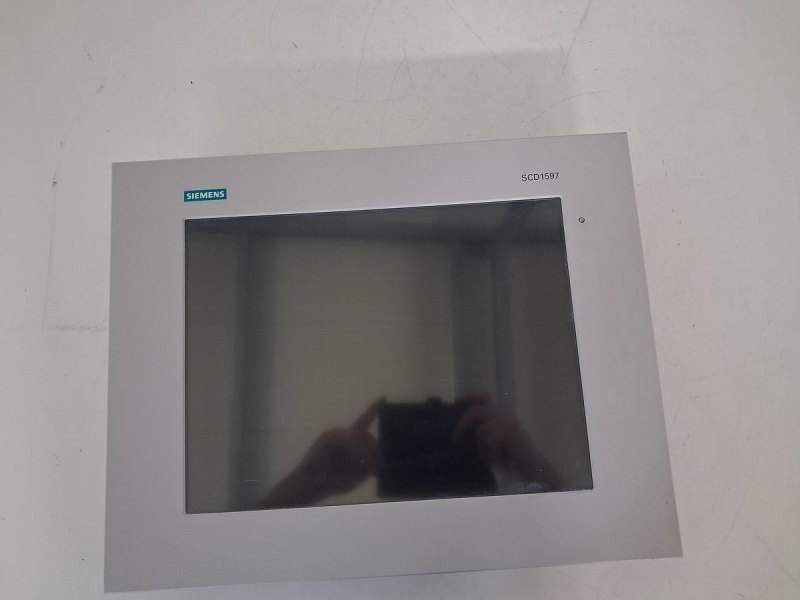 Siemens SCD1597-ET 6AV8100-1BB00-0AA1 Industrial Display Panel