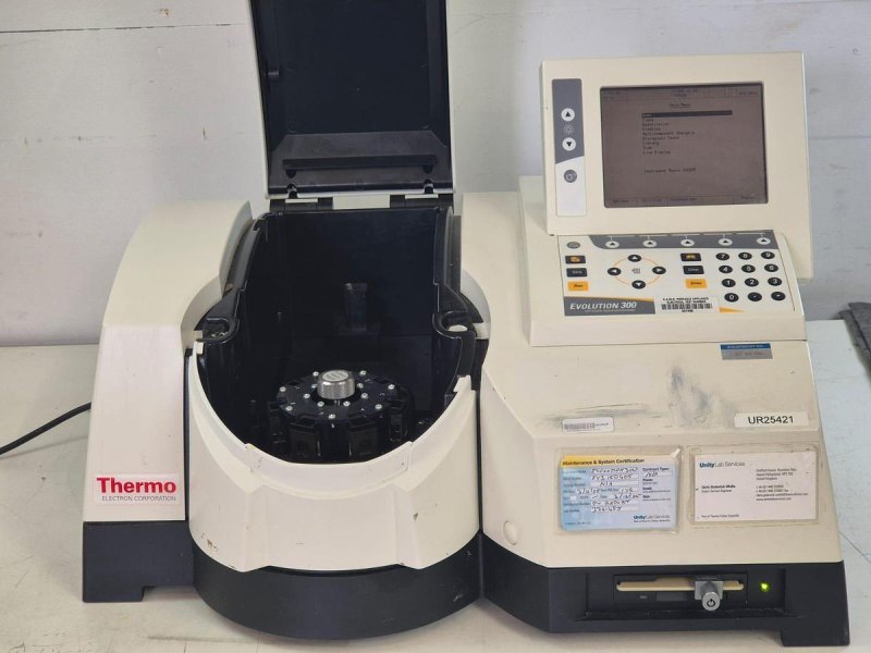 Thermo Scientific Evolution 300 UV-Visible Spectrometer