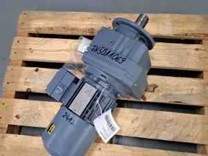 SEW Eurodrive Getriebemotor RF57DT71D4/BMG/HR/IS