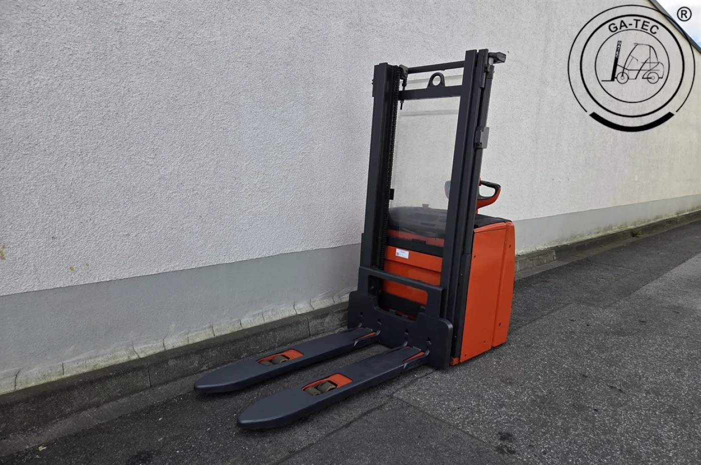 Linde L16 - 1