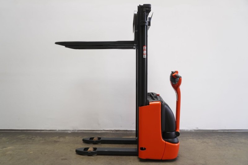 Hochhubwagen Linde L 12 1172 (2020)