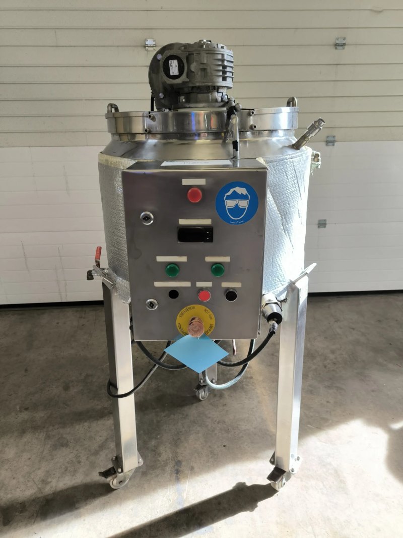 STAINLESS STEEL REACTOR 130 LITERS WITH JACKET, INSULATION, AGITATION, ELECTRIC HEATERS AND CONTROL PANEL