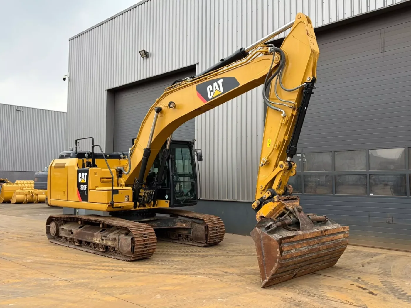 Caterpillar 320FL - 6