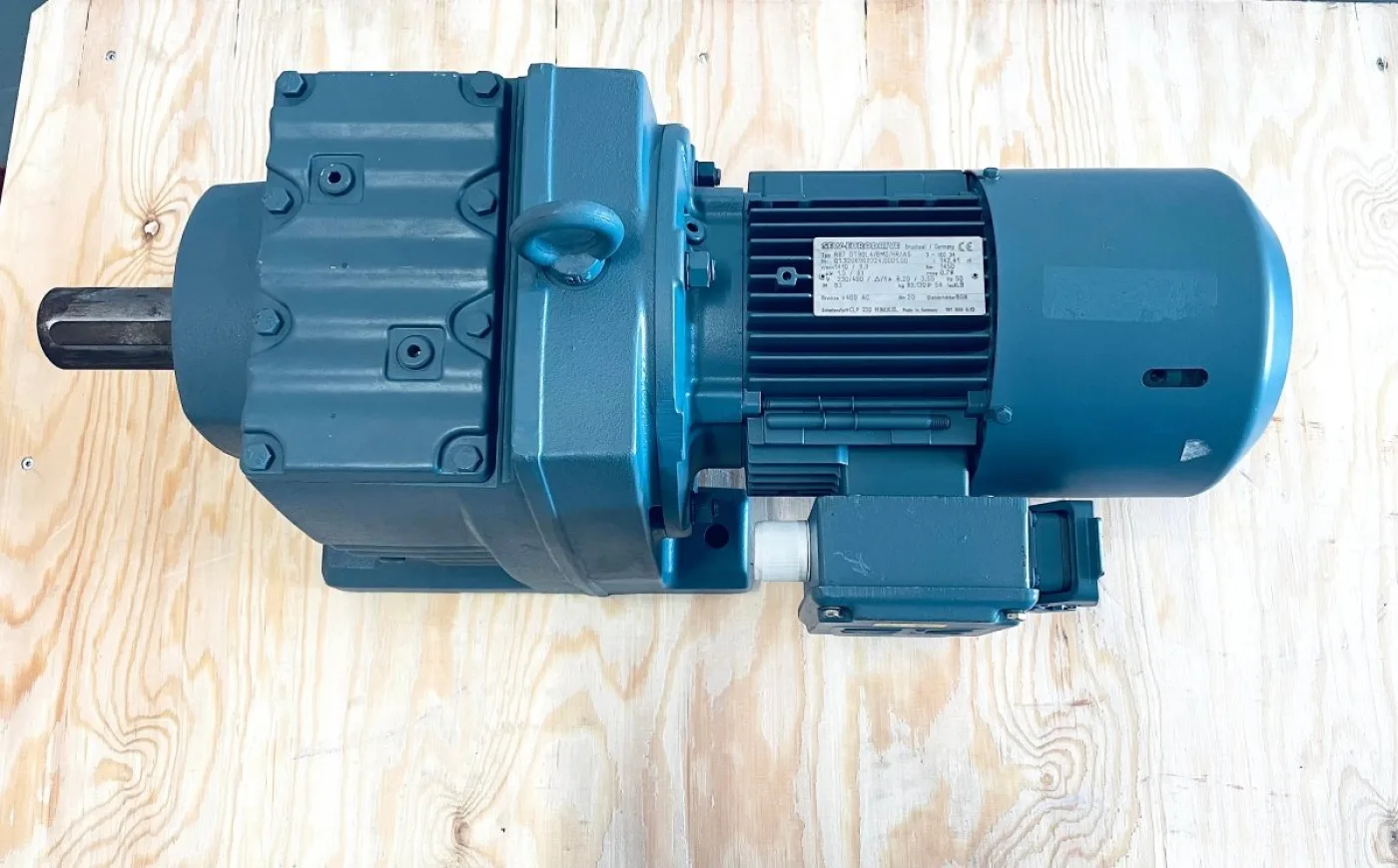 SEW-EURODRIVE Getriebemotor R87 DT90L4/BMG/HR/AS - 3